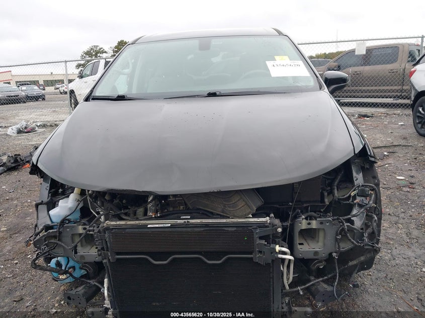 2017 Chrysler Pacifica Touring VIN: 2C4RC1DG3HR655072 Lot: 43565620