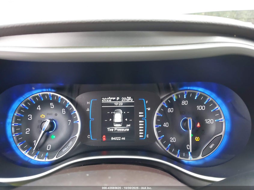 2017 Chrysler Pacifica Touring VIN: 2C4RC1DG3HR655072 Lot: 43565620