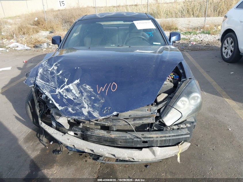 2008 Hyundai Tiburon Gs VIN: KMHHM66D68U290779 Lot: 43565835