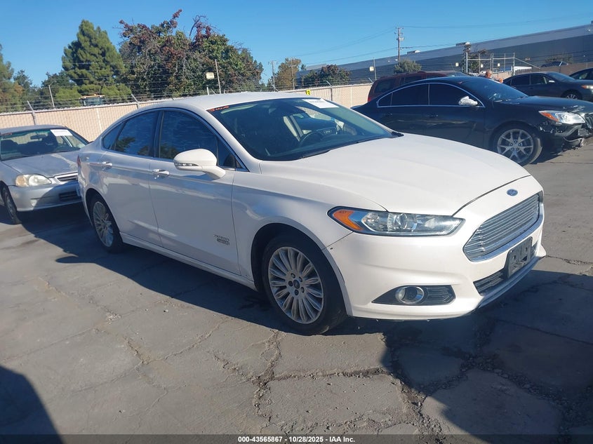 FORD FUSION TITANIUM