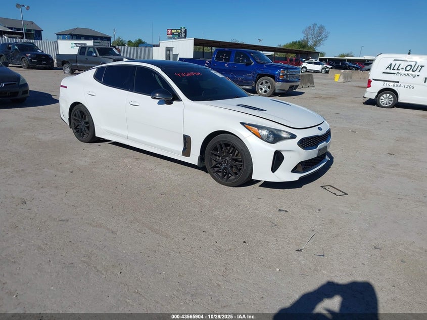 KIA STINGER GT-LINE