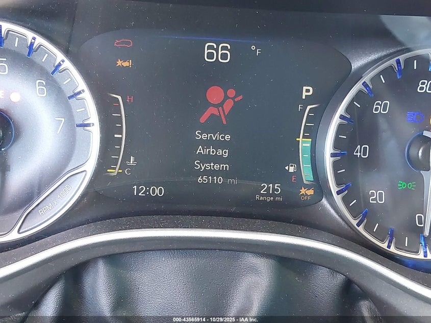 2023 Chrysler Pacifica Touring L VIN: 2C4RC1BG5PR515610 Lot: 43565914