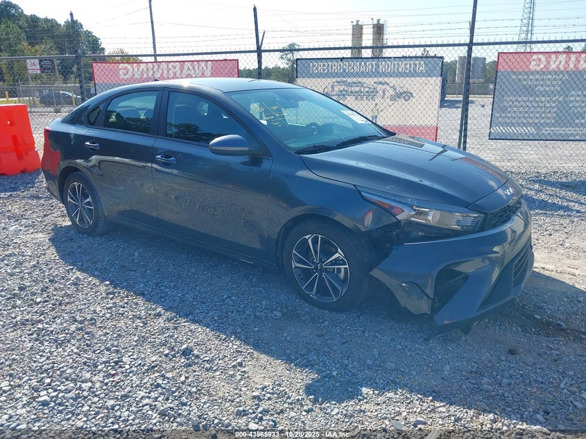 2024 Kia Forte Lxs VIN: 3KPF24AD8RE718722 Lot: 43565933