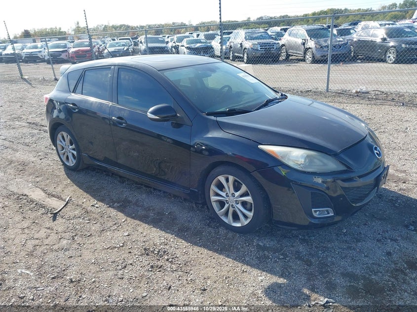 MAZDA 3 S GRAND TOURING
