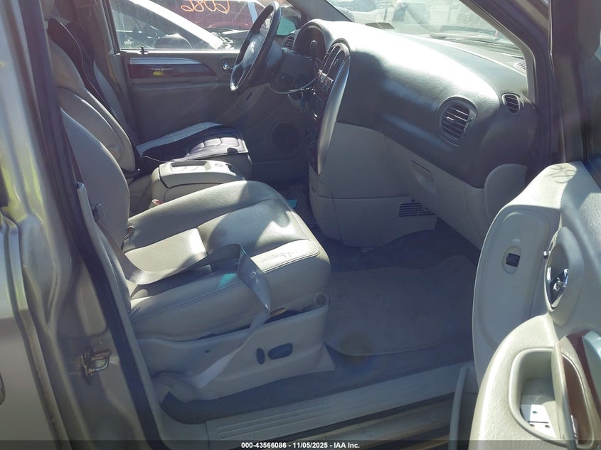 2A8GP64L86R779771 2006 CHRYSLER TOWN & COUNTRY photo no. 5