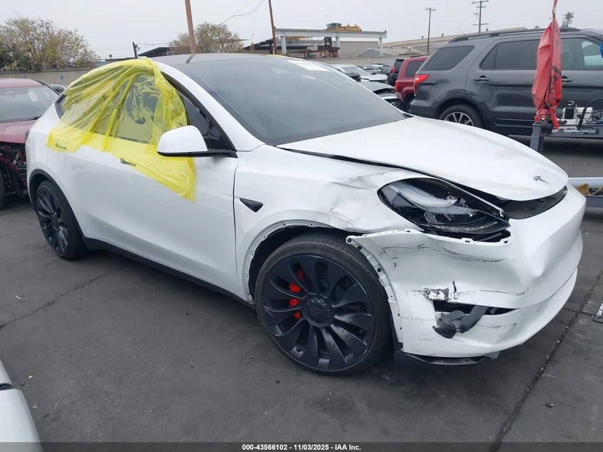 2024 TESLA MODEL Y PERFORMANCE DUAL MOTOR ALL-WHEEL DRIVE - 7SAYGDEF6RF112421