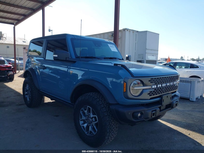 FORD BRONCO BADLANDS