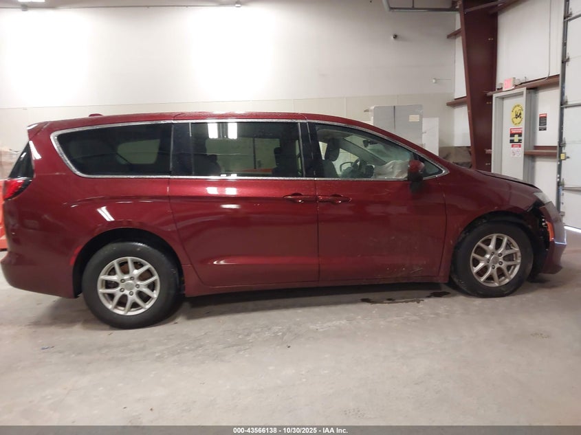 2019 Chrysler Pacifica Touring VIN: 2C4RC1DG5KR626535 Lot: 43566138