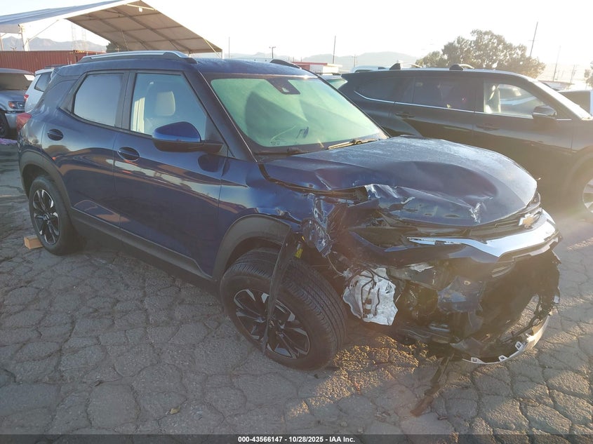 CHEVROLET TRAILBLAZER FWD LT