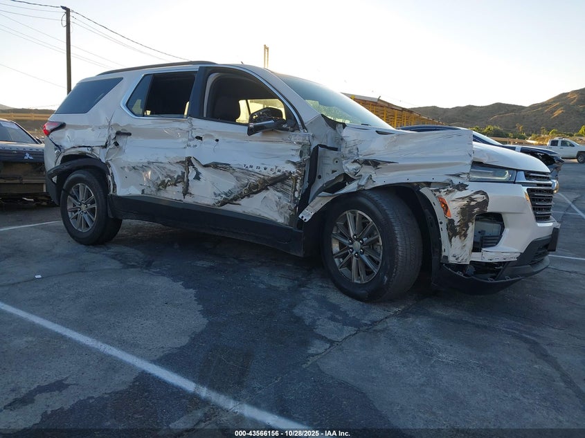 CHEVROLET TRAVERSE FWD LT CLOTH