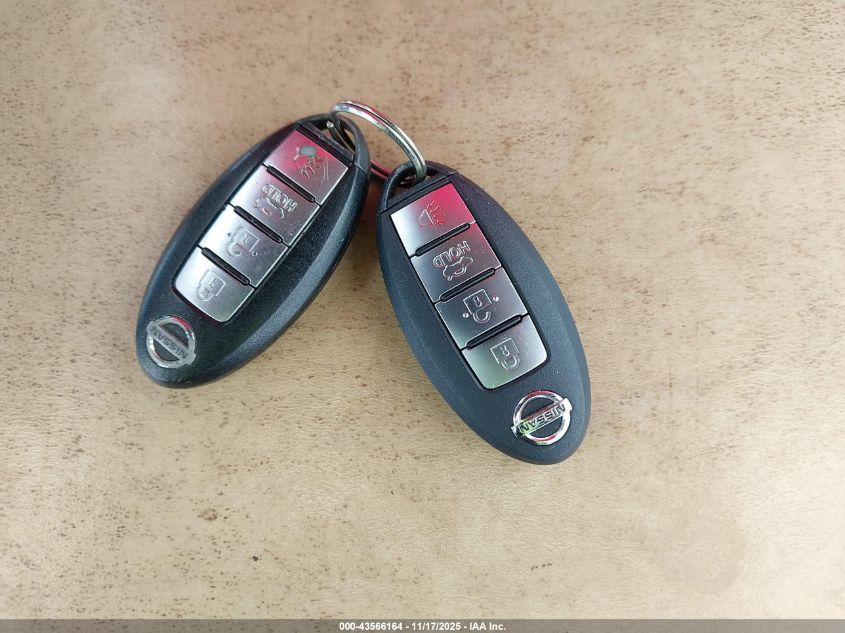 2017 Nissan Versa 1.6 Sl VIN: 3N1CN7AP1HL818664 Lot: 43566164