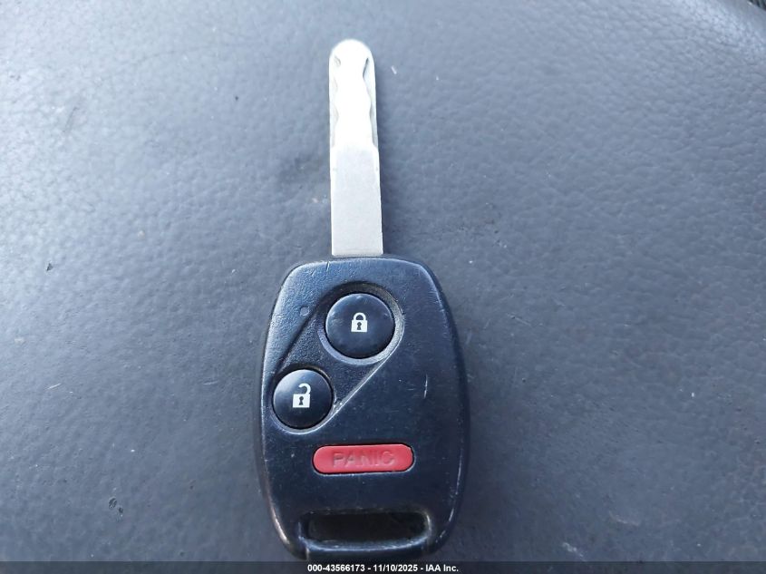 2007 Honda Pilot Lx VIN: 5FNYF28147B014831 Lot: 43566173