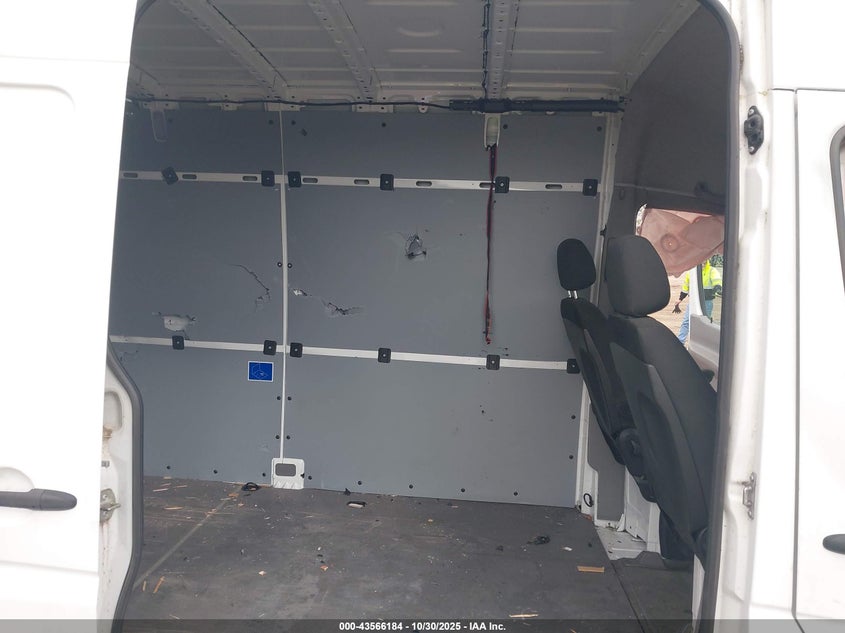 2017 Mercedes-Benz Sprinter 2500 High Roof V6 VIN: WD3PE8CD0HP570106 Lot: 43566184