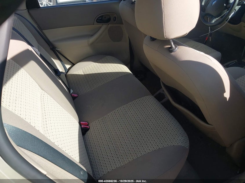1FAFP34N07W298334 2007 FORD FOCUS photo no. 8