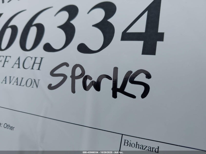 2000 Toyota Avalon Xl VIN: 4T1BF28BXYU025772 Lot: 43566334