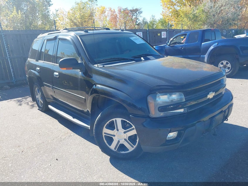 CHEVROLET TRAILBLAZER 2005. Lot# 43566385. VIN 1GNDT13S752287299. Photo 1