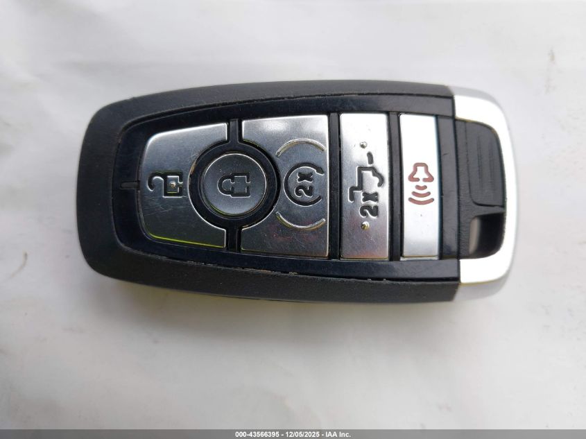 2025 Ford F-350 Platinum VIN: 1FT8W3BM7SEC03279 Lot: 43566395