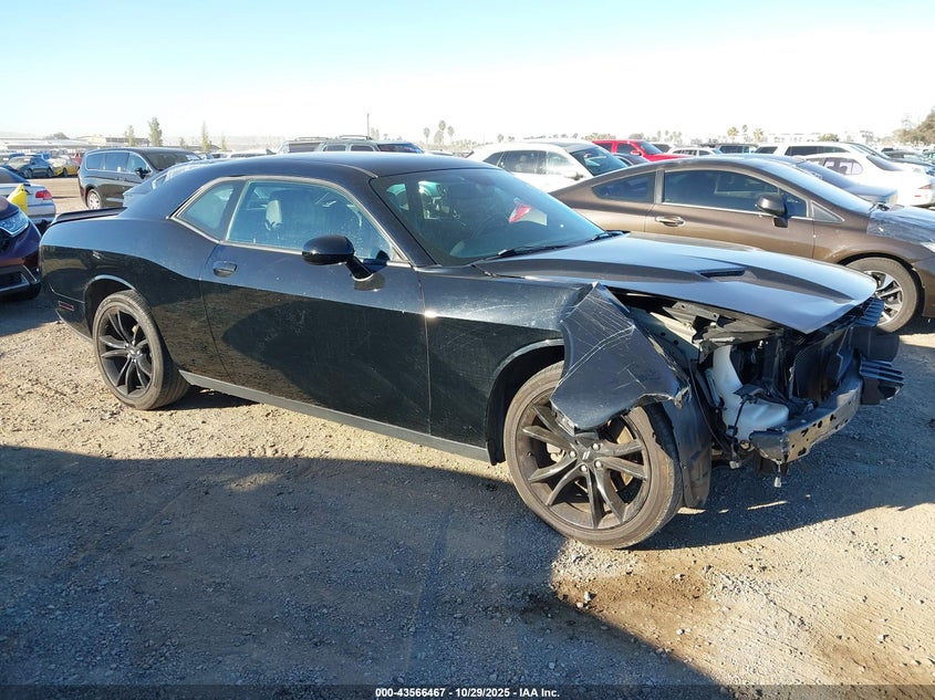 DODGE CHALLENGER SXT PLUS