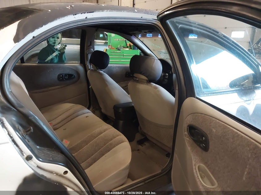 1997 Saturn Sl Sl2 VIN: 1G8ZK5271VZ117222 Lot: 43566473