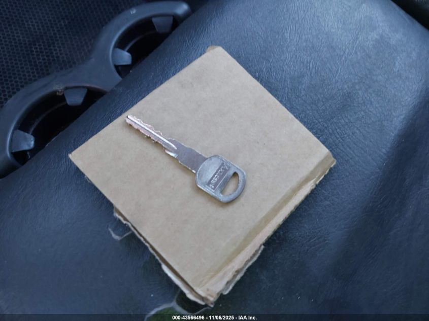 2004 GMC Sierra 1500 VIN: 1GTEC19X24Z323812 Lot: 43566496