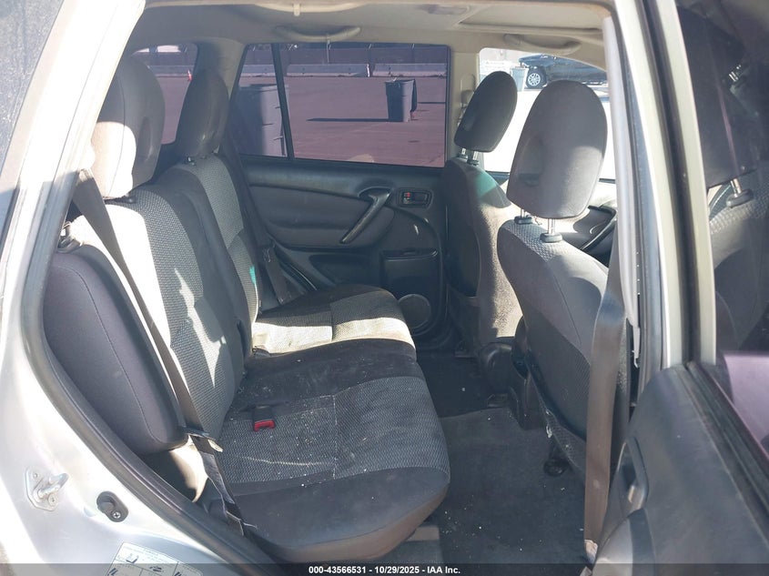 JTEGD20V940042243 2004 TOYOTA RAV 4 photo no. 8