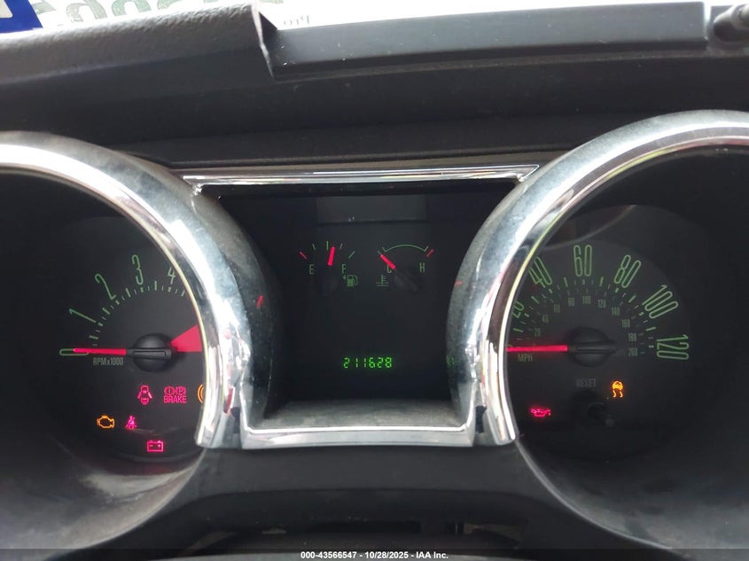 2007 Ford Mustang V6 Deluxe/V6 Premium VIN: 1ZVFT80NX75211955 Lot: 43566547