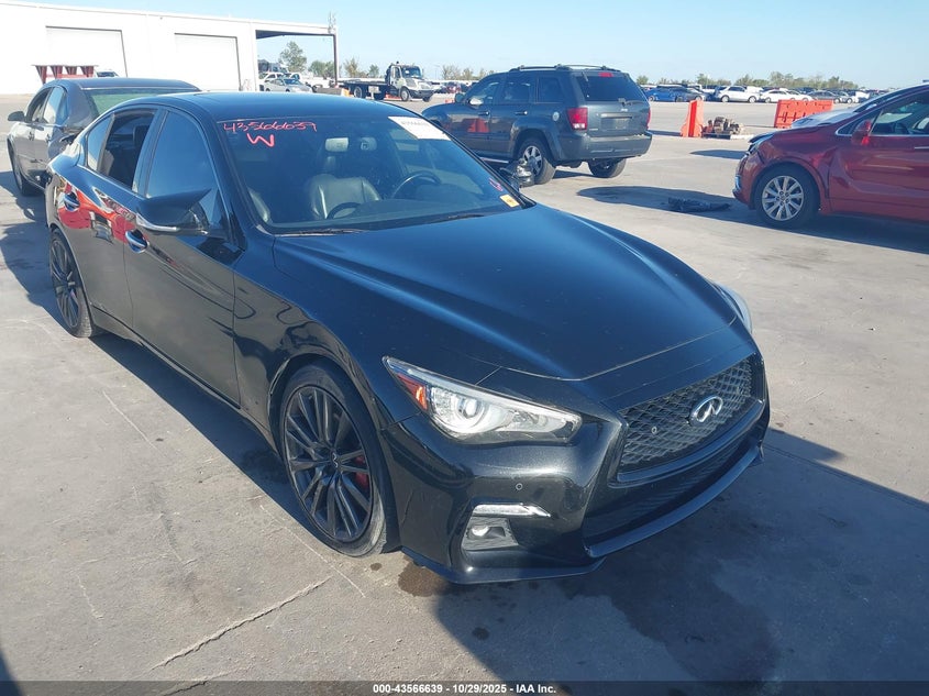 INFINITI Q50 RED SPORT 400