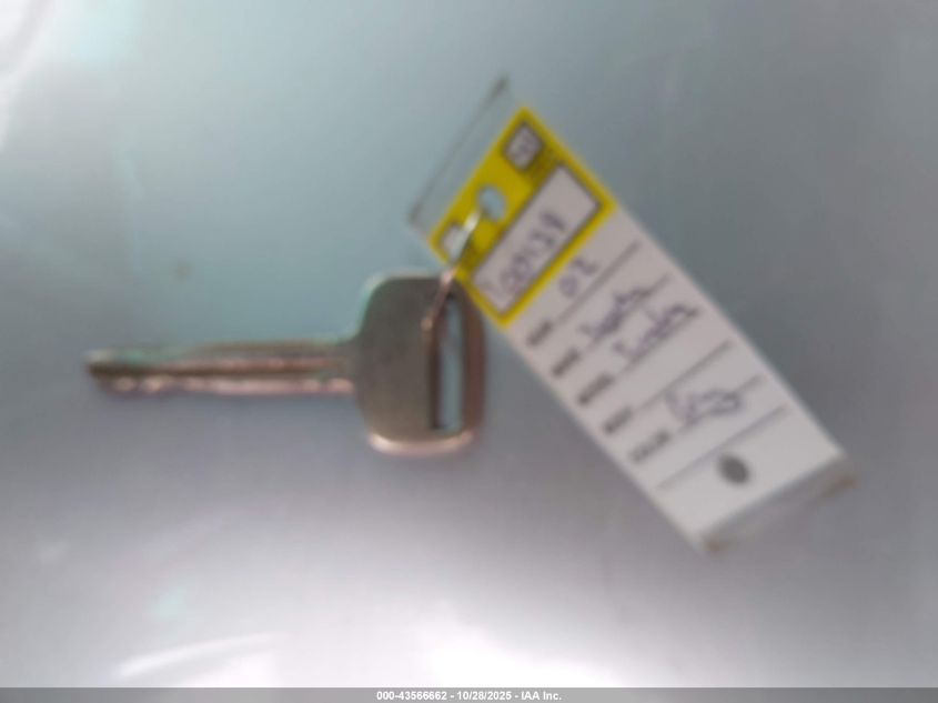 2002 Toyota Tundra Sr5 V8 VIN: 5TBRT34142S265810 Lot: 43566662