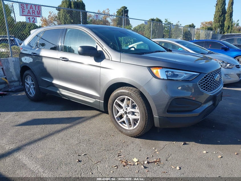 FORD EDGE SE