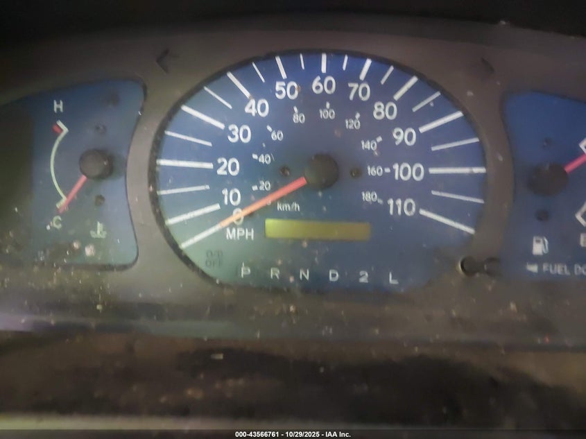 2001 Toyota Sienna Ce VIN: 4T3ZF19C11U330655 Lot: 43566761