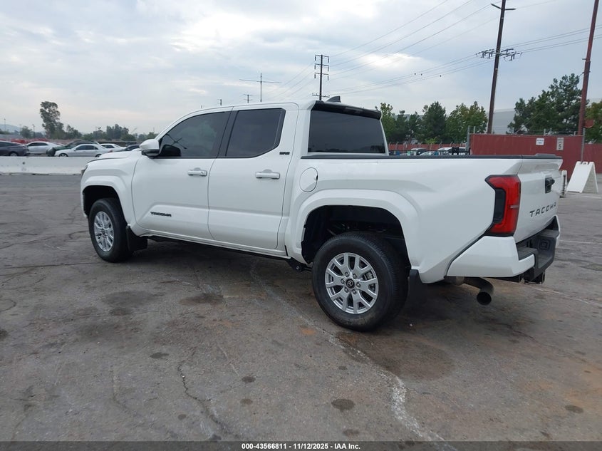 VIN 3TMKB5FN8SM040913 2025 TOYOTA TACOMA SR5