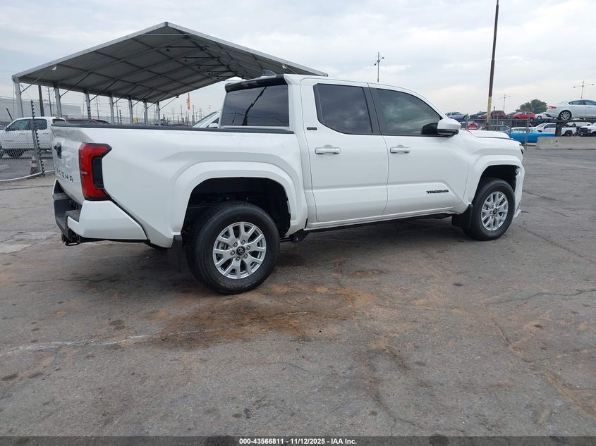 VIN 3TMKB5FN8SM040913 2025 TOYOTA TACOMA SR5