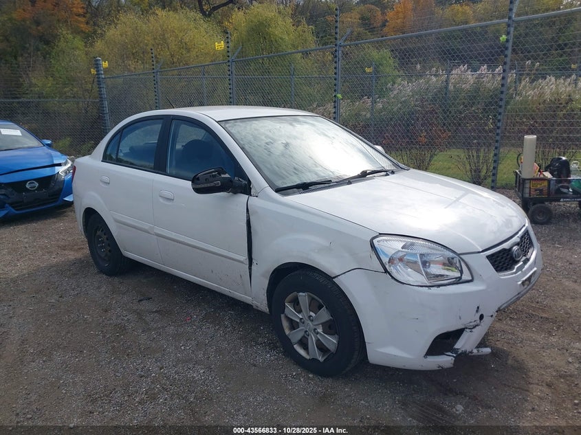 KIA RIO LX
