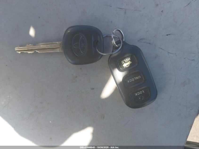 2004 Toyota Camry Le/Se/Xle VIN: JTDBE30K540284180 Lot: 43566848