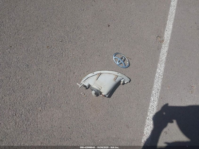 2004 Toyota Camry Le/Se/Xle VIN: JTDBE30K540284180 Lot: 43566848