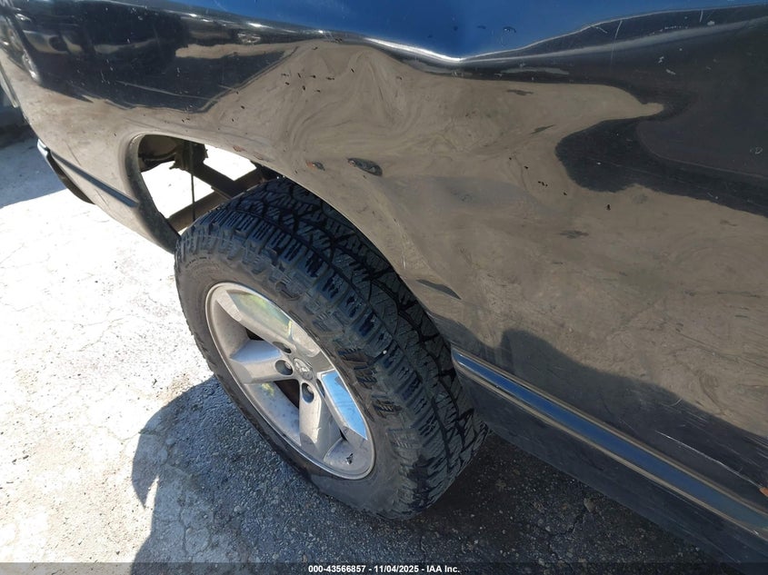 2008 Dodge Ram 1500 Slt VIN: 1D7HA18288S588568 Lot: 43566857