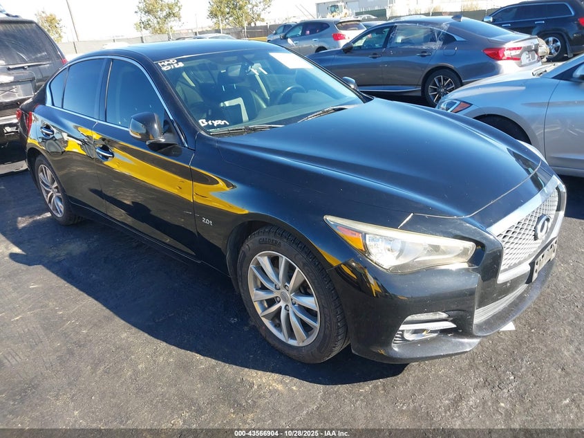 INFINITI Q50 2.0T BASE/2.0T PREMIUM