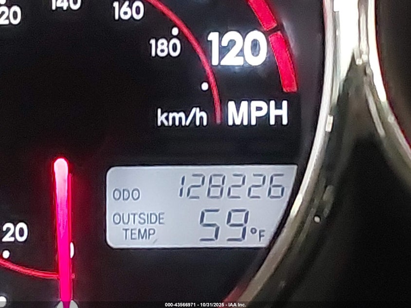 2005 Toyota Matrix Xr VIN: 2T1LR32E25C367542 Lot: 43566971