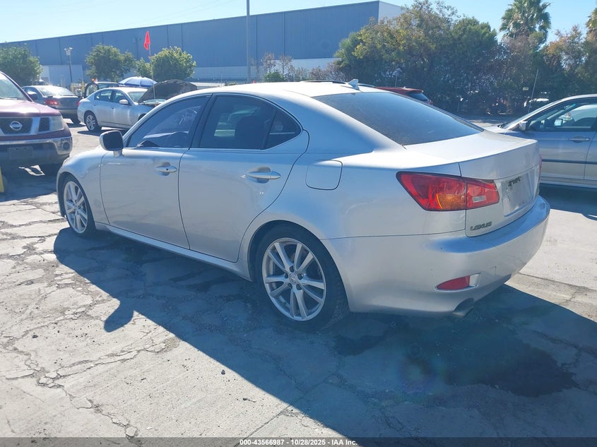 JTHBK262285073004 2008 LEXUS IS photo no. 3