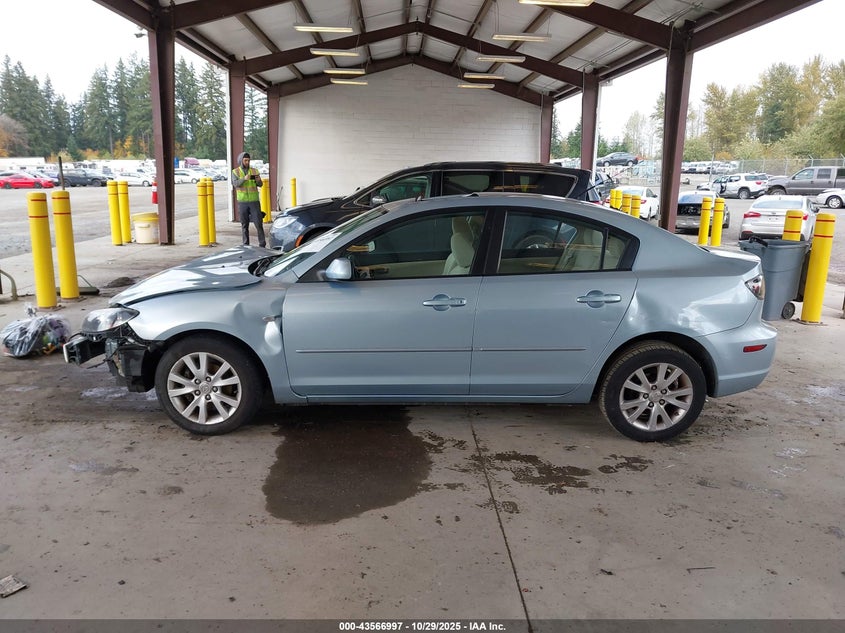 2008 Mazda Mazda3 I VIN: JM1BK32FX81839892 Lot: 43566997
