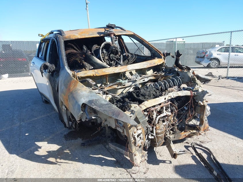 JEEP CHEROKEE ALTITUDE