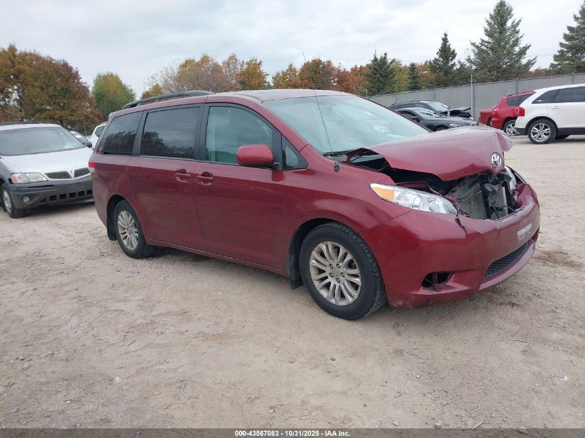 TOYOTA SIENNA XLE V6