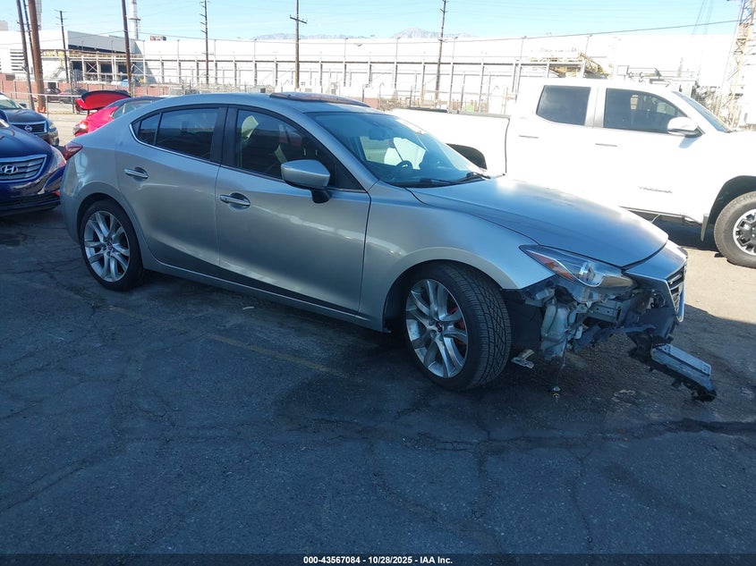 MAZDA 3 S GRAND TOURING