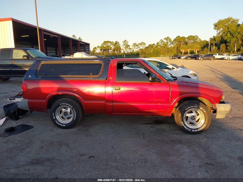 1994 GMC Sonoma VIN: 1GTCS14Z5R8514317 Lot: 43567137