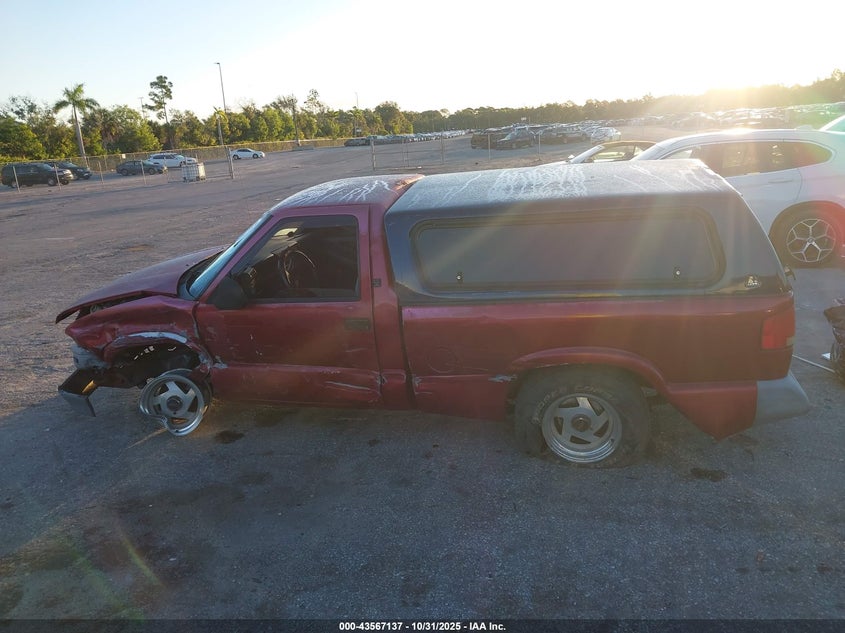 1994 GMC Sonoma VIN: 1GTCS14Z5R8514317 Lot: 43567137