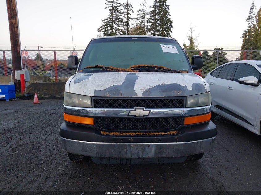 2003 Chevrolet Express VIN: 1GAHG39U631154578 Lot: 43567198