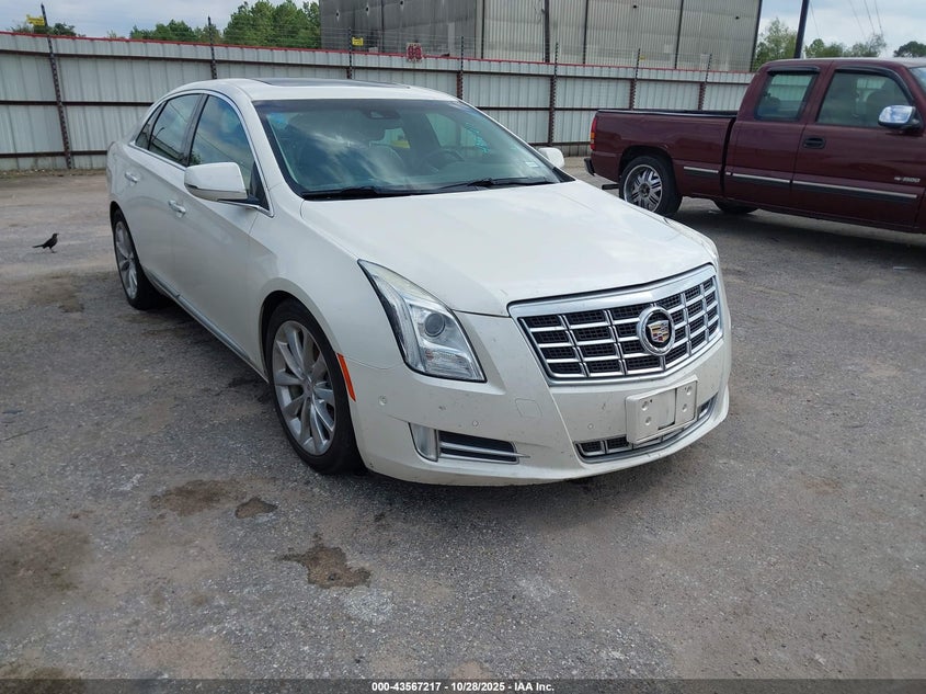 CADILLAC XTS LUXURY