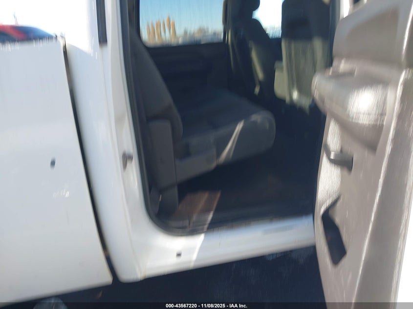 2009 GMC Sierra 2500Hd Sle VIN: 1GTHK53K59F180335 Lot: 43567220