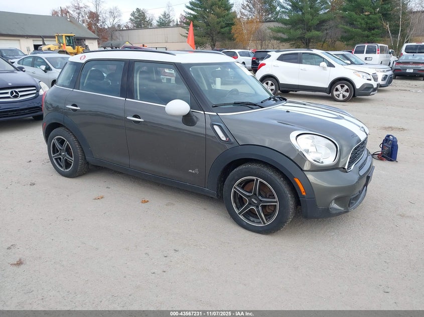 2013 MINI COUNTRYMAN COOPER S - WMWZC5C5XDWM15412