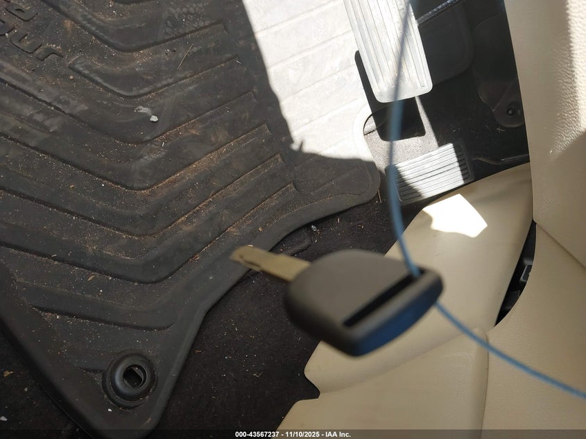 5J6TF2H5XAL000346 2010 HONDA ACCORD photo no. 11